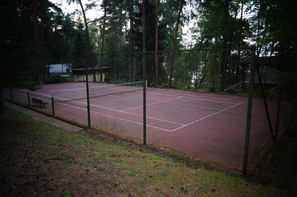 Ow Inter Piast Kalbornia - Z Wlasna Plaza Z Kapieliskiem I Przystania Dąbrówno Extérieur photo