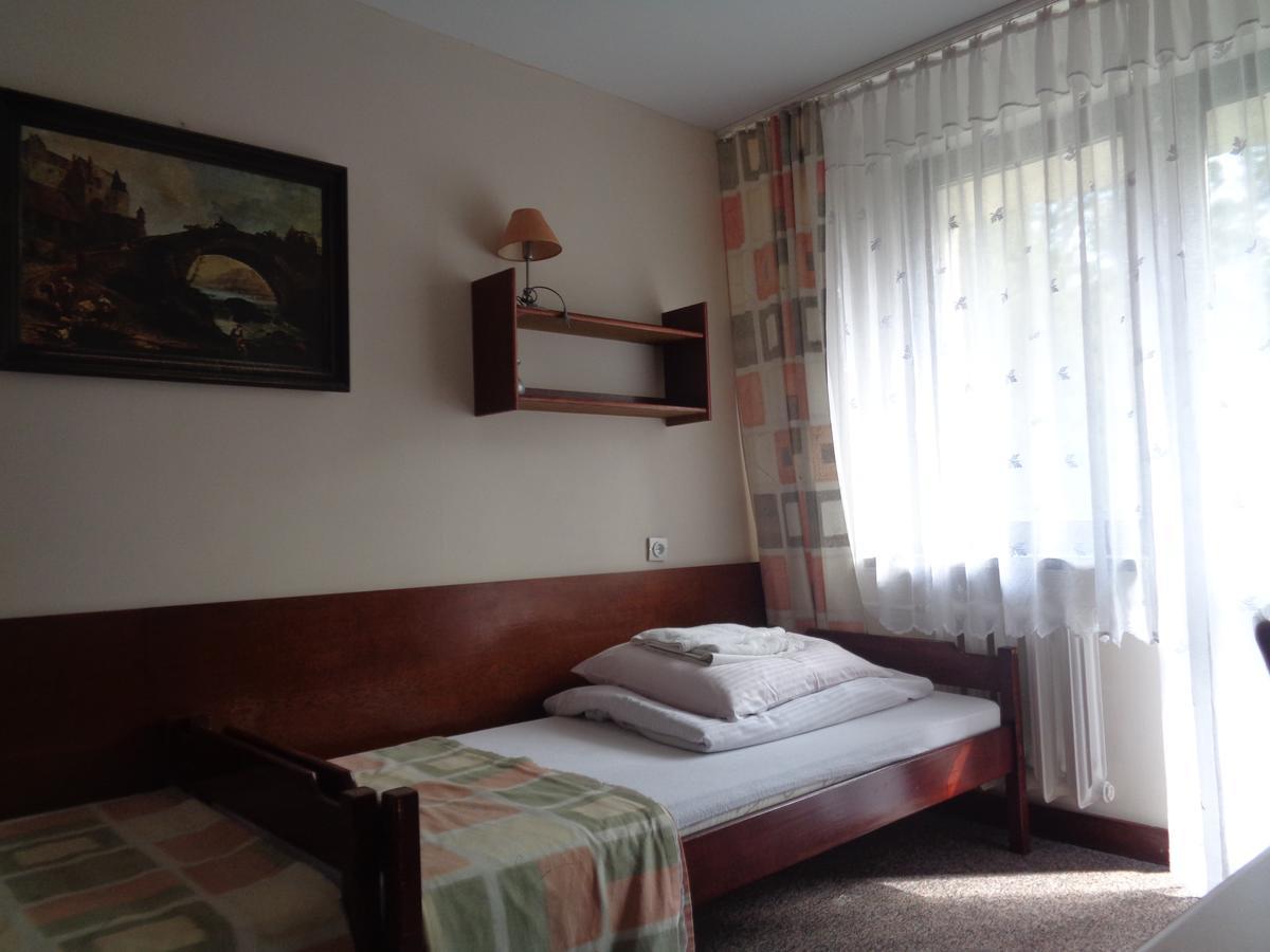 Ow Inter Piast Kalbornia - Z Wlasna Plaza Z Kapieliskiem I Przystania Dąbrówno Extérieur photo
